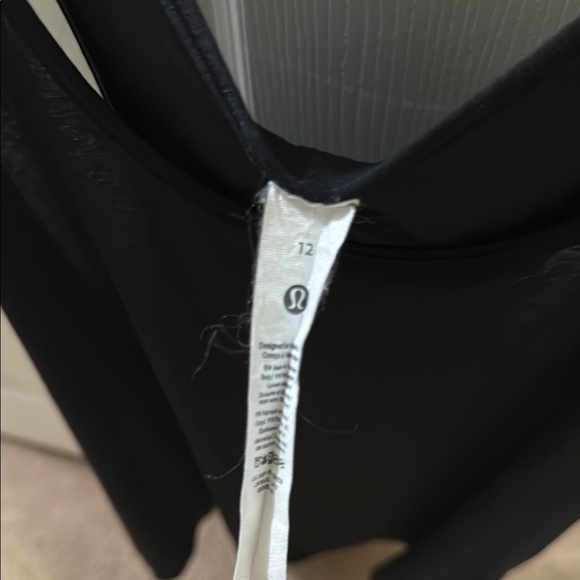 Lululemon Essential Tank Top *Pleated - Picture 2 of 5